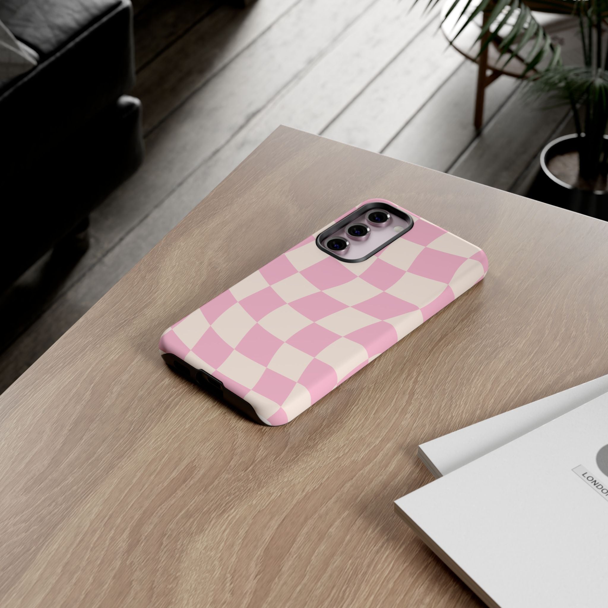 Pink Wavy Checker Tough Phone Case