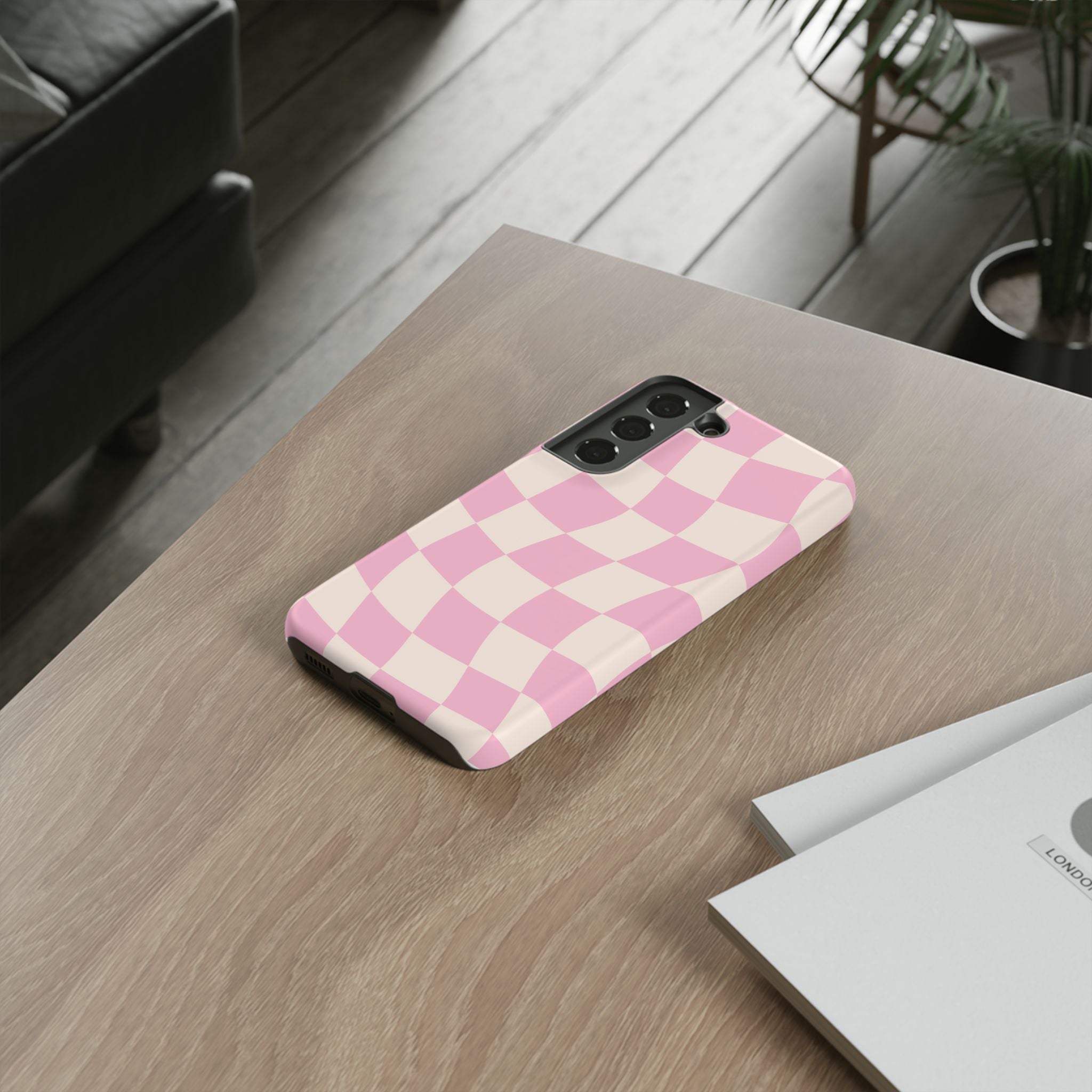 Pink Wavy Checker Tough Phone Case