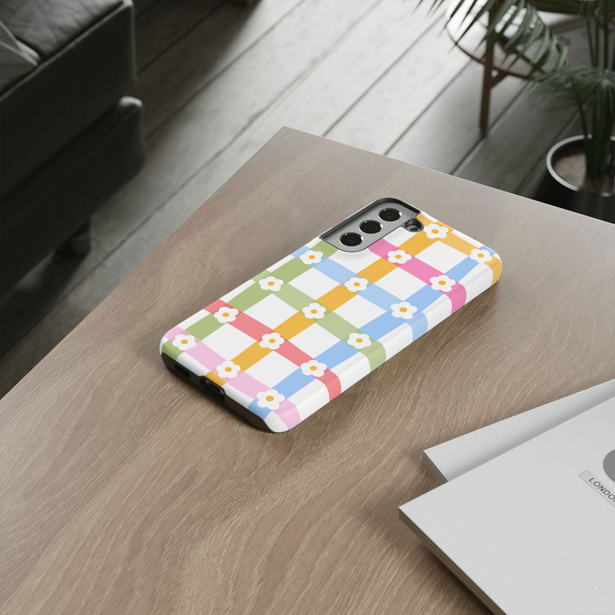 Floral Gingham  Pastel Checkerboard Phone Cover with Daisies