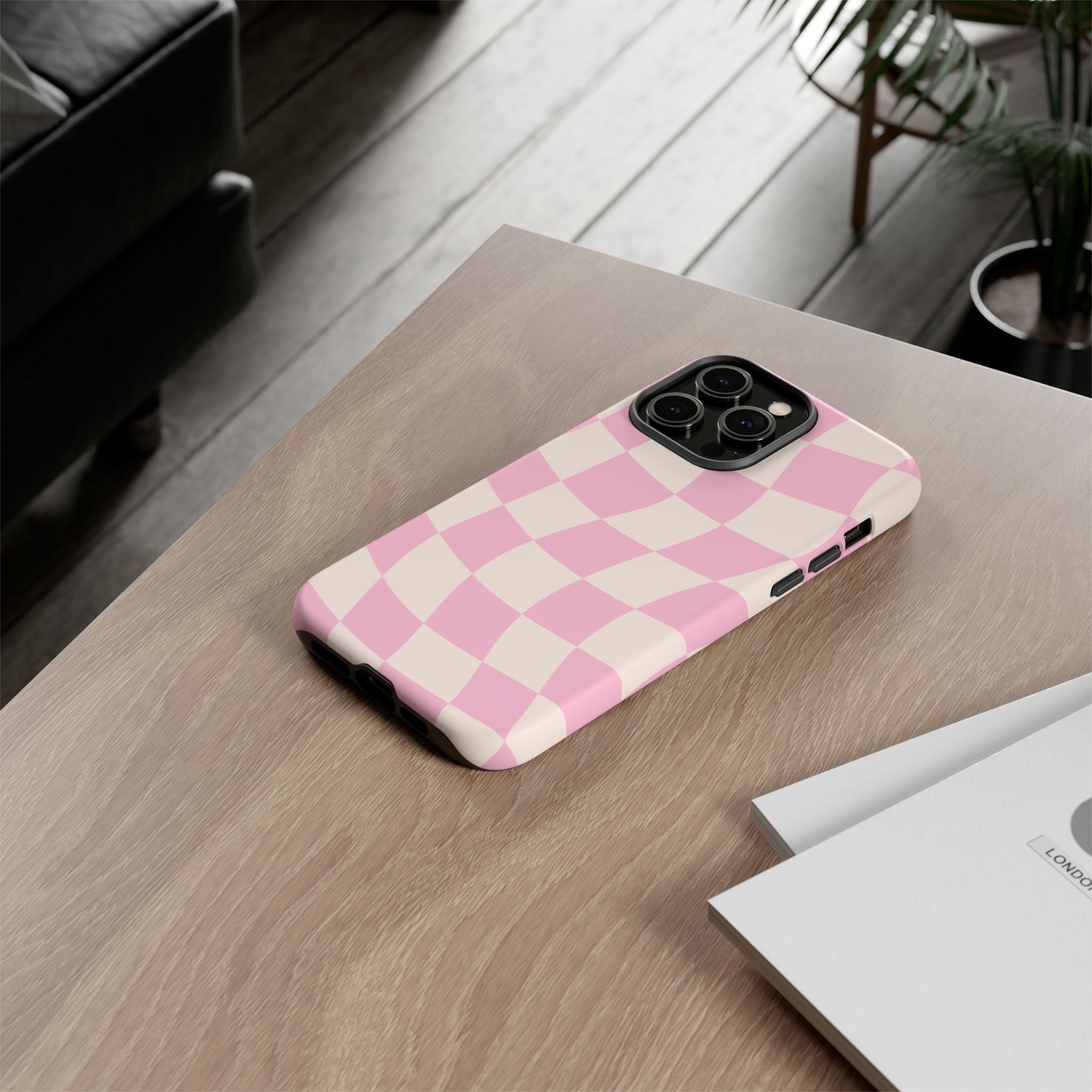 Pink Wavy Checker Tough Phone Case