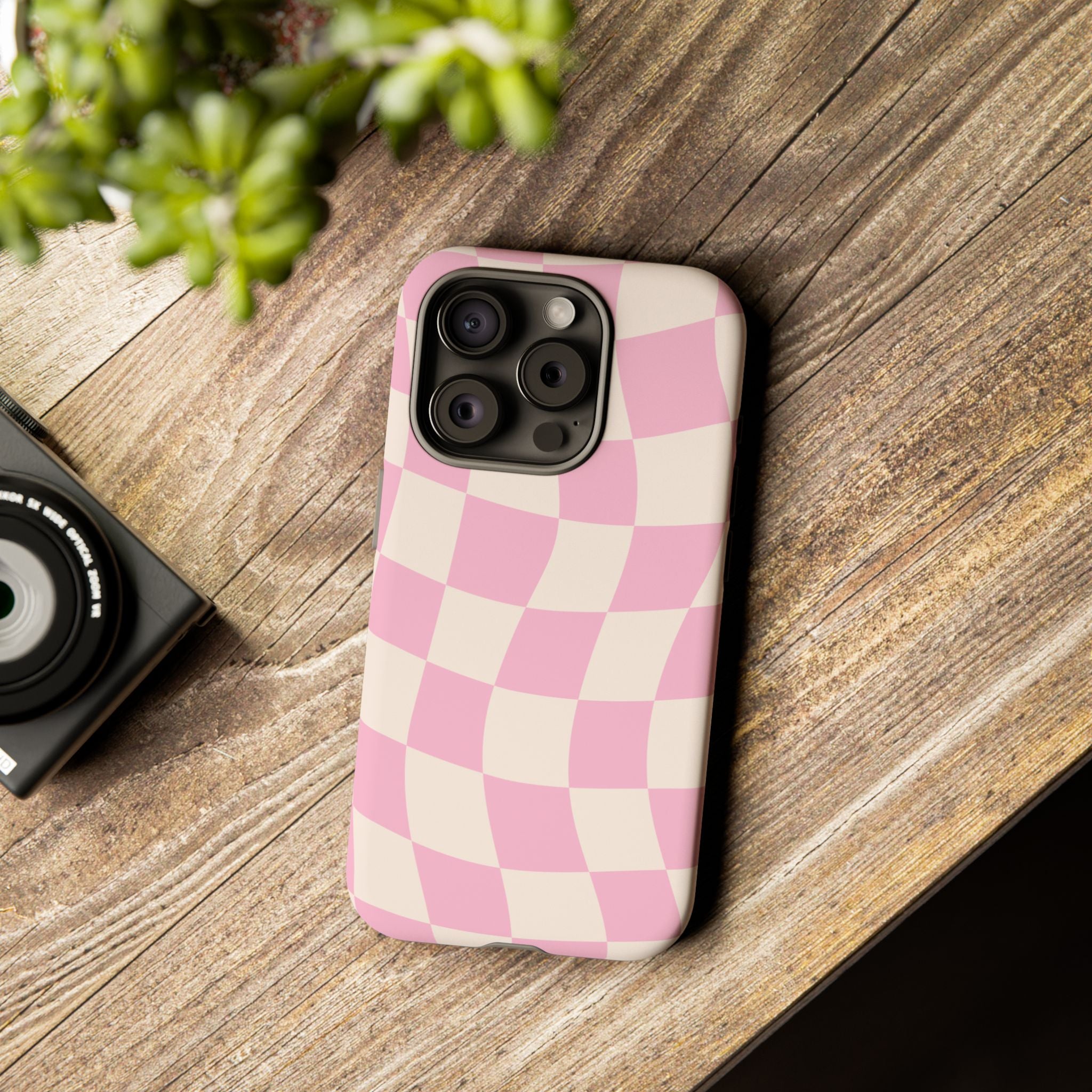 Pink Wavy Checker Tough Phone Case