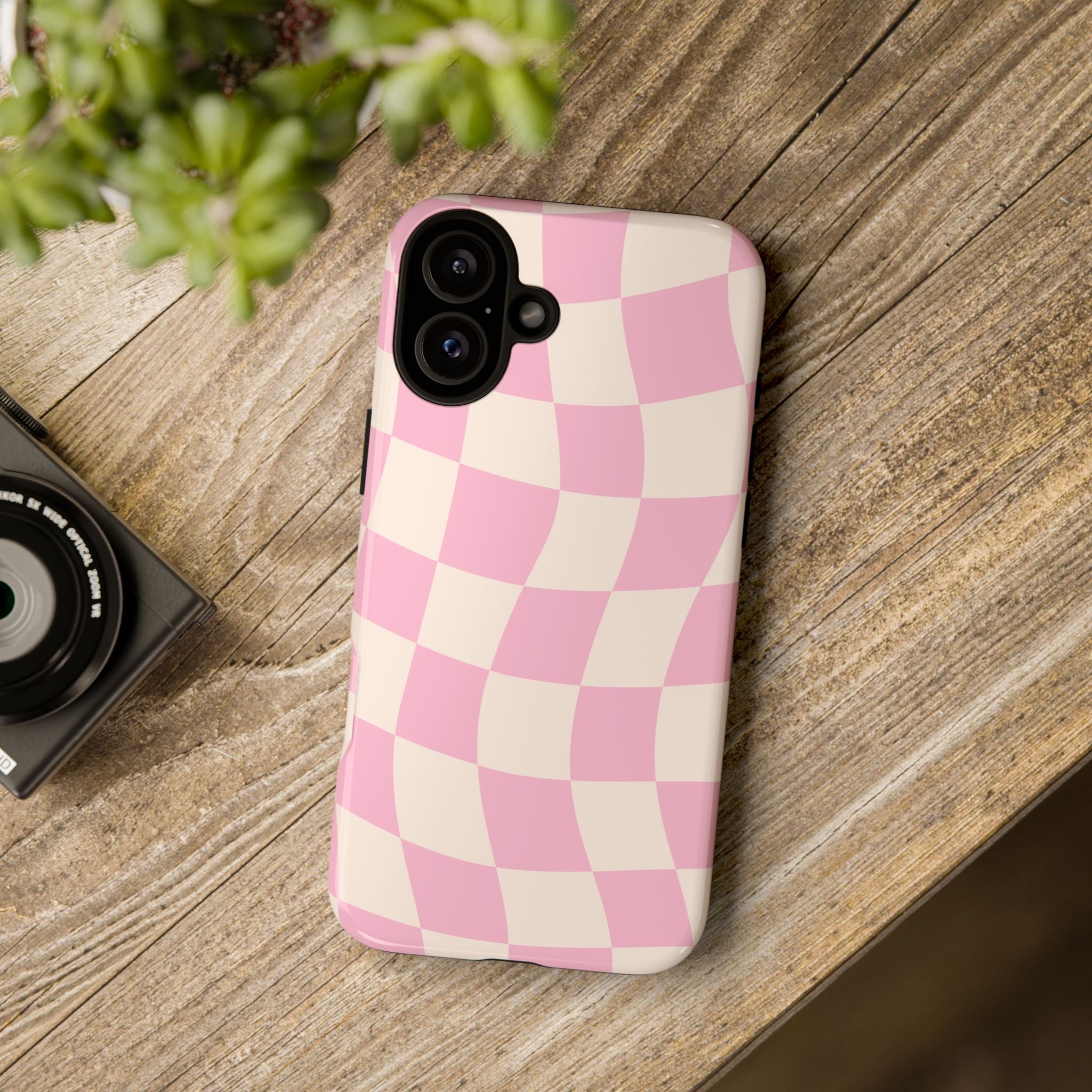 Pink Wavy Checker Tough Phone Case